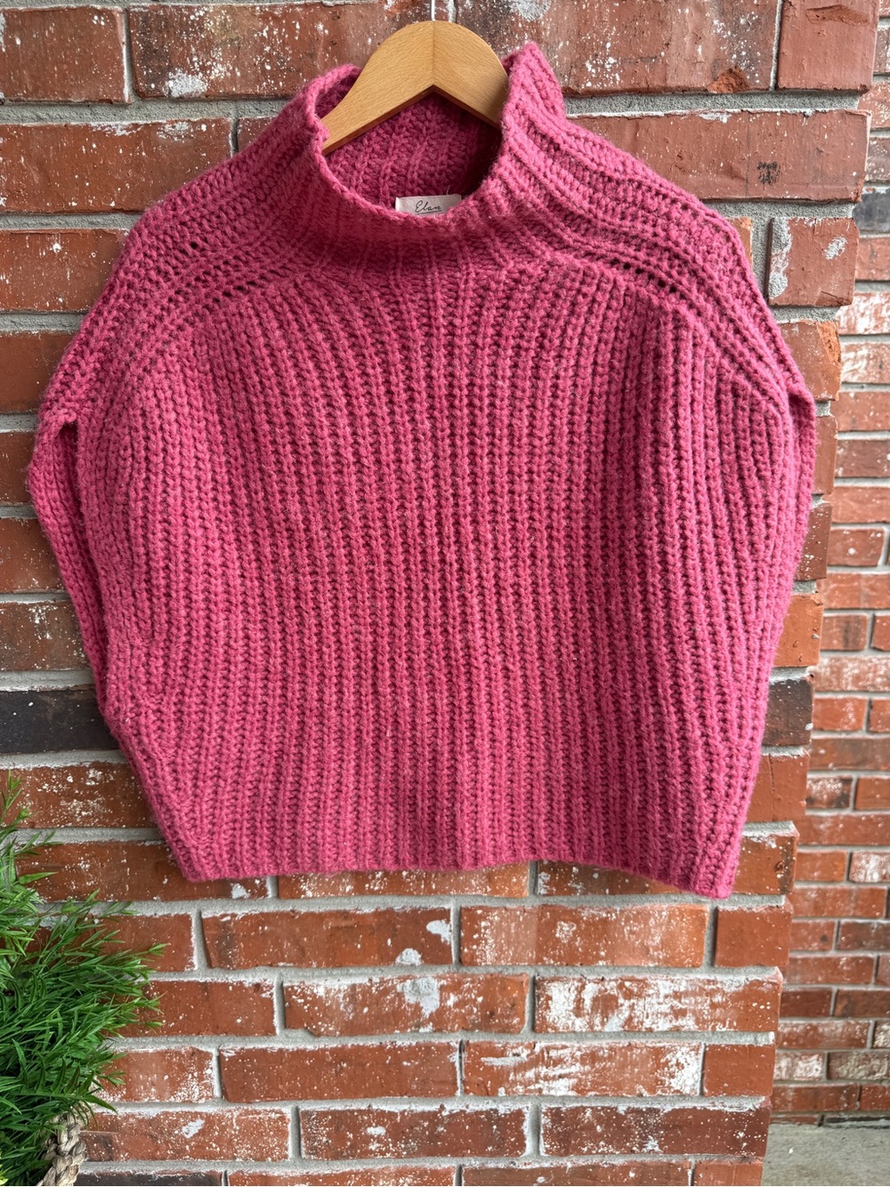 Elan Rose Pink Chunky Mock Neck Sleeveless Sweater